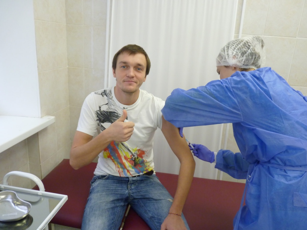 vakcinaciya-prodolzhaetsy-01.jpg
